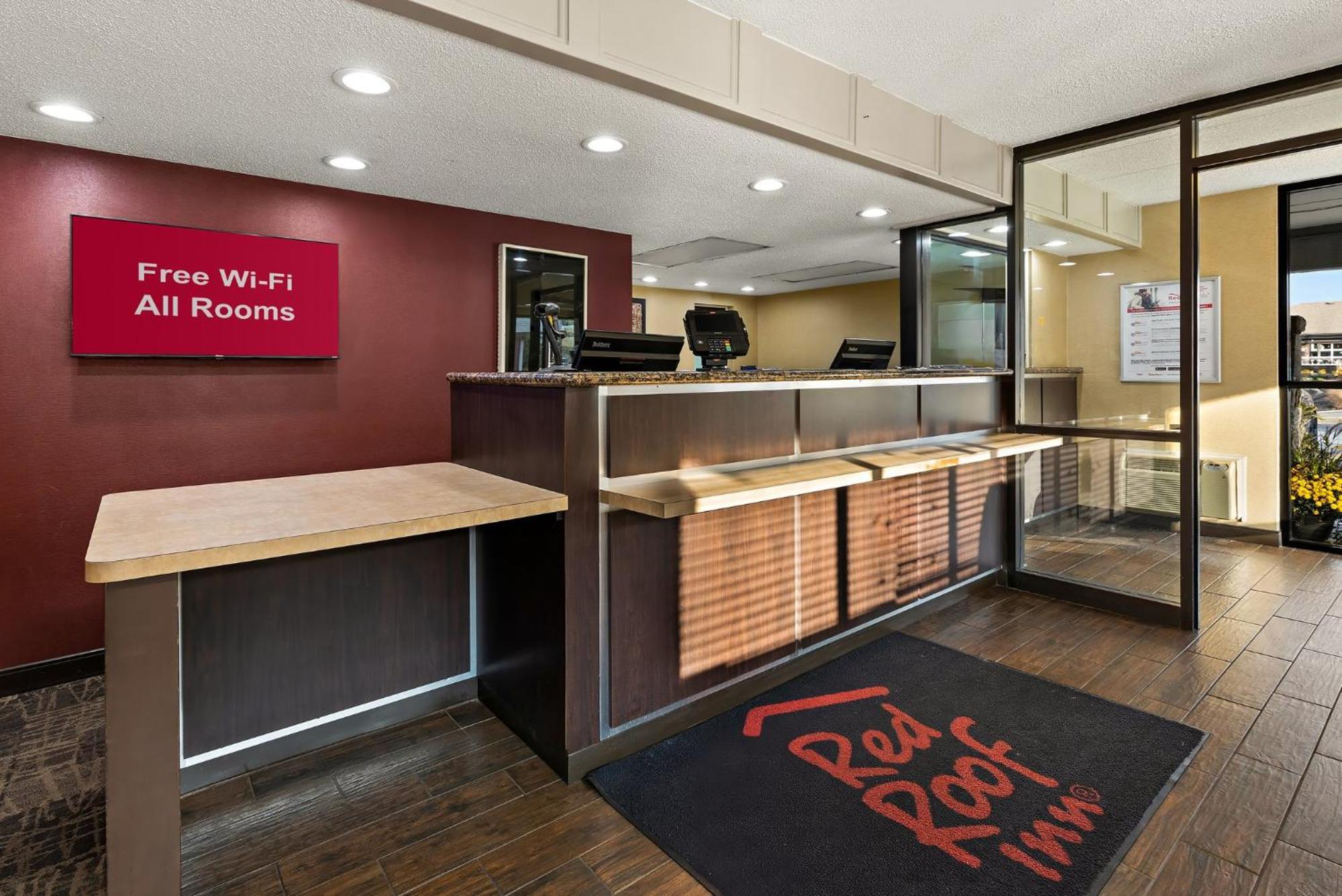 Red Roof Inn Cleveland - Independence Exterior photo