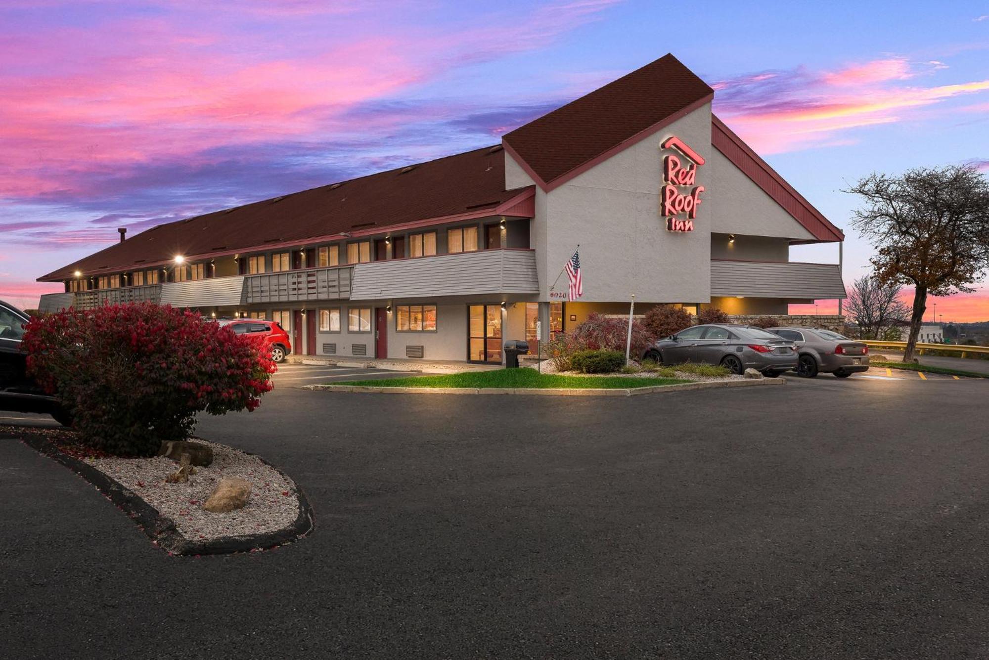 Red Roof Inn Cleveland - Independence Exterior photo