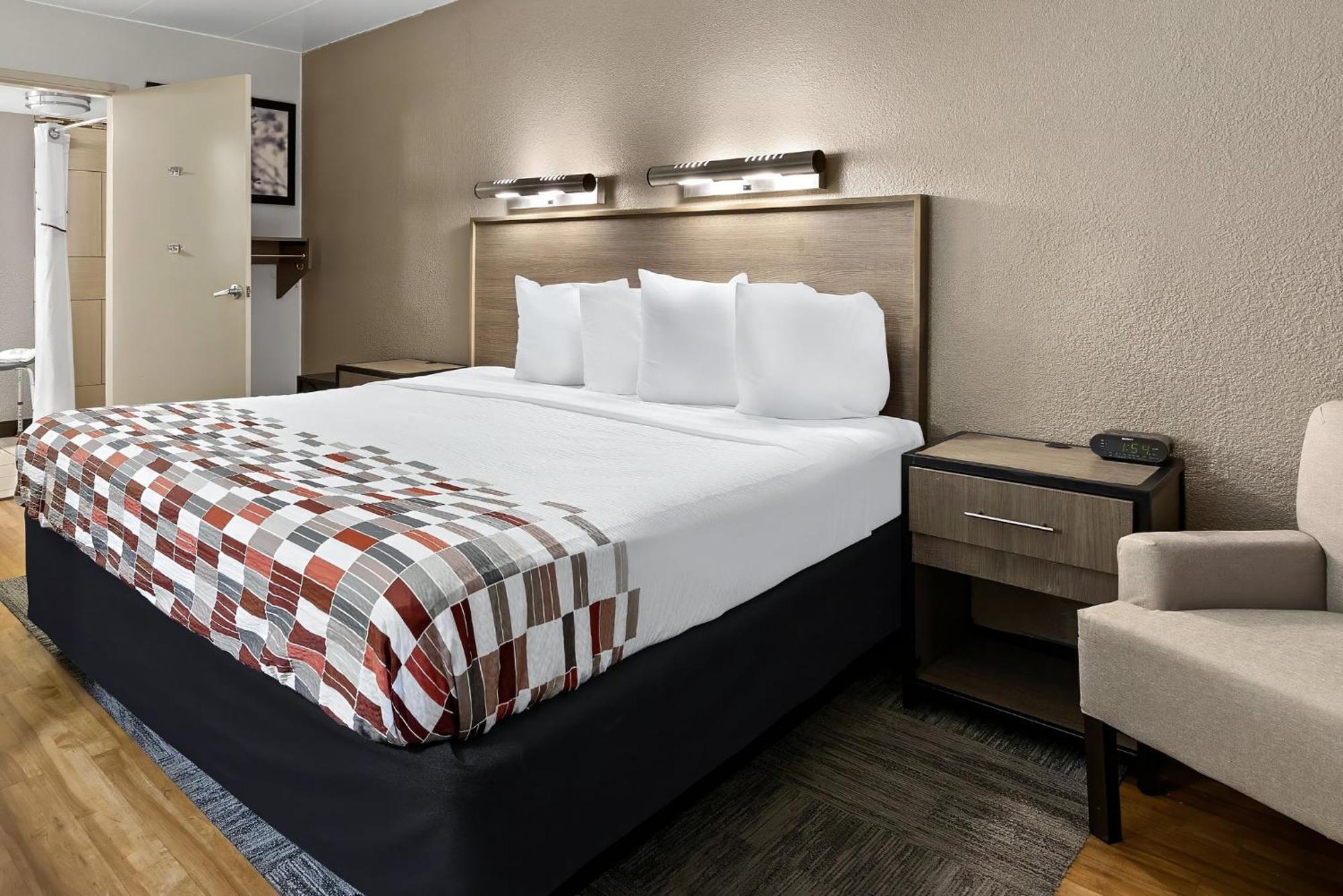 Red Roof Inn Cleveland - Independence Exterior photo